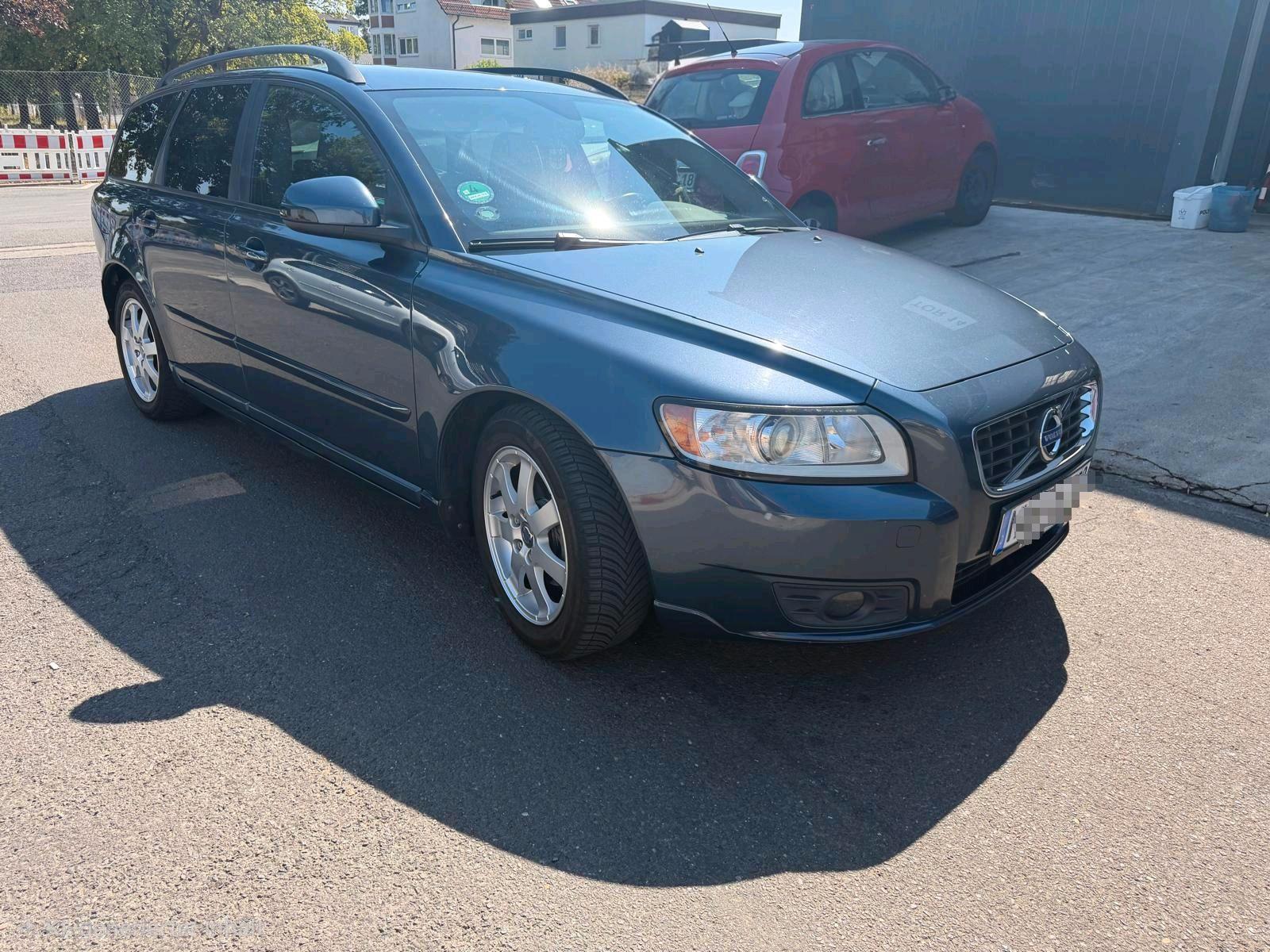 Volvo V50 2011 — photo 5