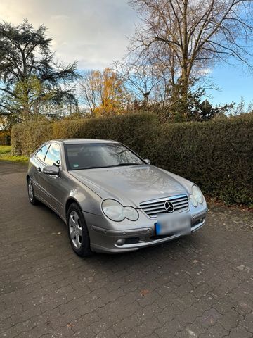 Mercedes-Benz C200 CDI Sportcoupe *Diesel*...