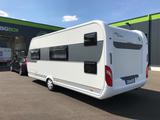 Hobby 560 KMFE De Luxe - Stapelbett - Mover - 1750 KG  - Hobby De luxe 560