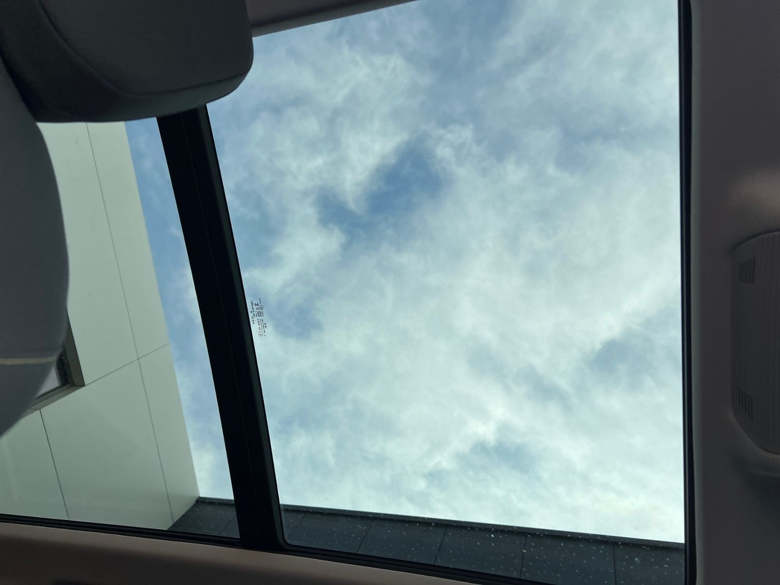 Fahrzeugabbildung SKODA Kodiaq Selection 2.0 TDI DSG *7-Sitzer, AHK, Nav