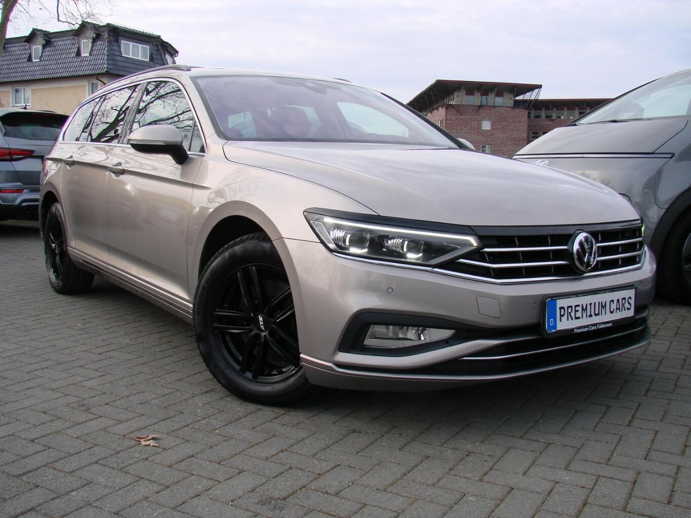 Volkswagen Passat Variant 2.0TDi Business Panorama ACC IQ.L