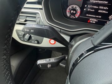 Audi A4 Lim. 30 TDI S tronic advanced|Schiebedach|DAB