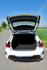 BMW 120i M Sport Aut. LED HiFi Tempomat - BMW 120 in Ludwigshafen