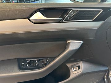 MYAUTOCENTER – Gebraucht- und Jahreswagen mit Werkstattservice in Pfaffenhofen Volkswagen Passat Variant Comfortline *4Motion*Kamera*AHK*