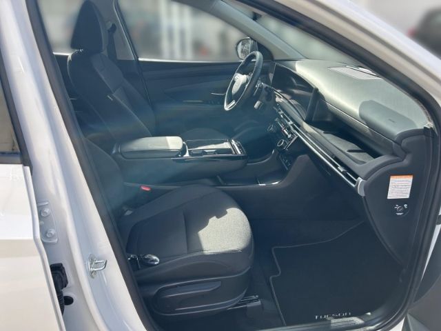 Fahrzeugabbildung Hyundai Tucson FL HEV (MY25) 1.6 T-GDi (215 PS) 6-AT 2WD