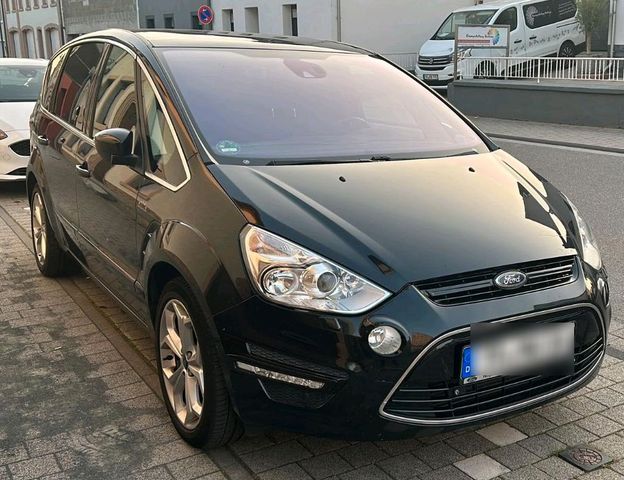 Ford S-Max 2,2 TDCI 200 Ps 7sitzer