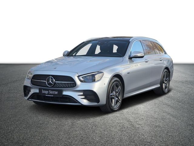 Mercedes-Benz E 300 de T-Modell AMGLine + Avantgarde *PanoDach