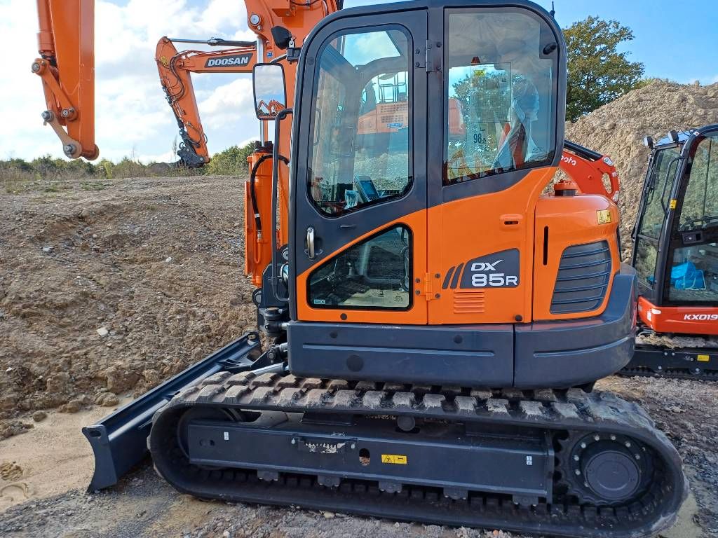 Fahrzeugabbildung Doosan DX 85 R-3