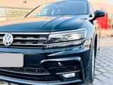 Volkswagen WV Tiguan R line 2.0 TSI 170kW 230 PS DSG ... - Volkswagen Tiguan: 170
