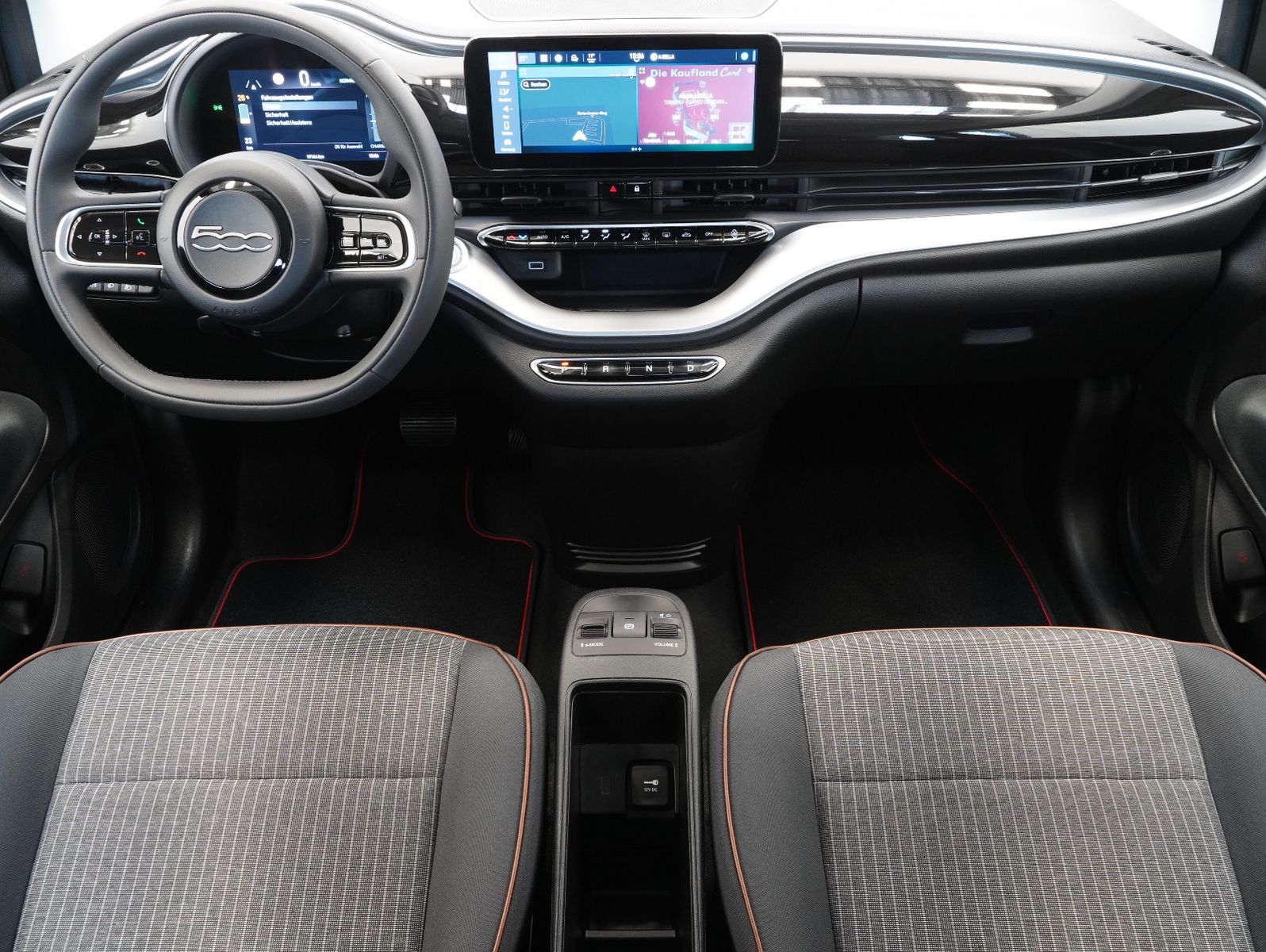 Fahrzeugabbildung Fiat 500e Icon DC-LADEN/NAVI/CARPLAY/DAB/SOH