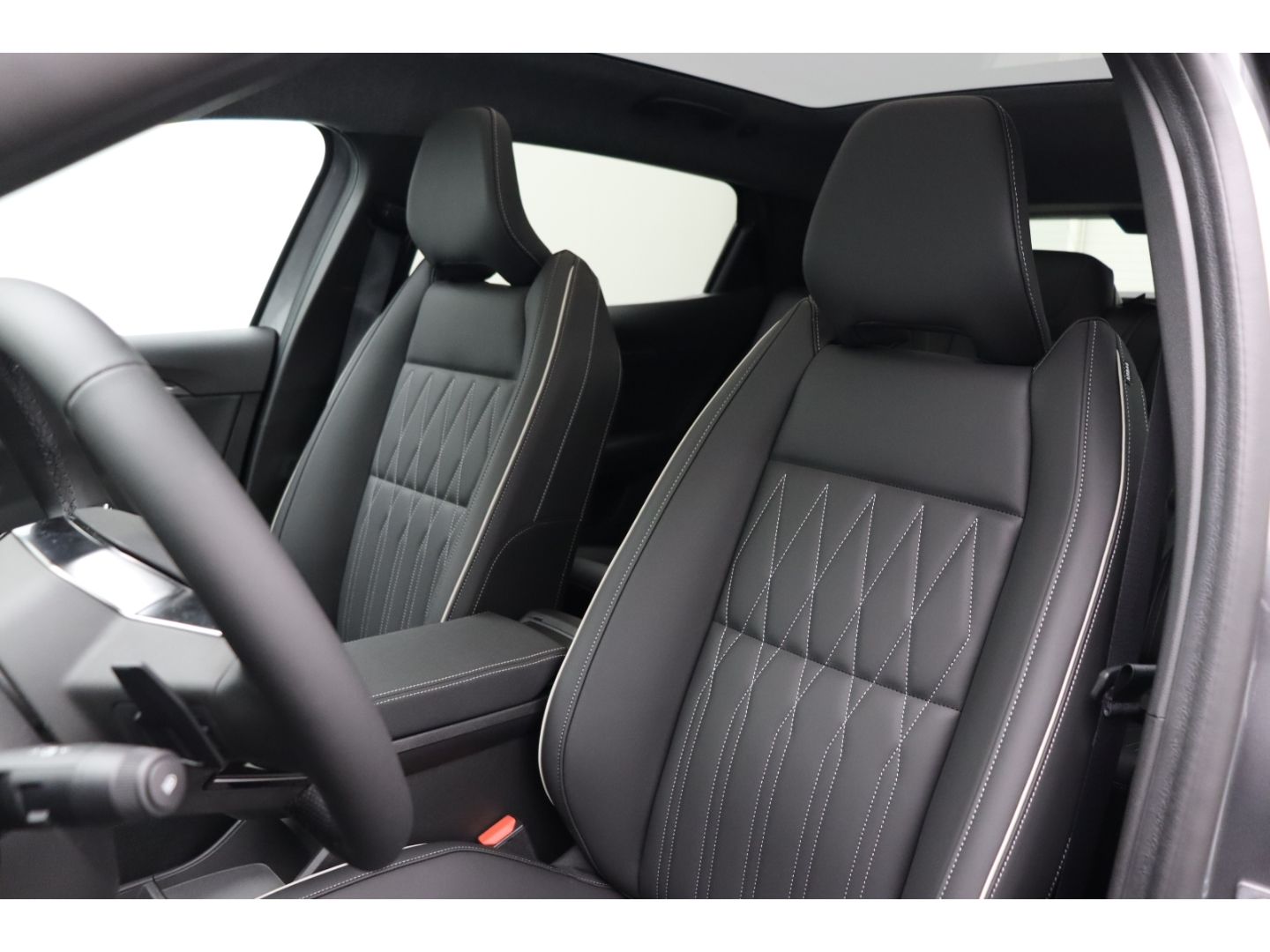 Fahrzeugabbildung Mitsubishi Eclipse Cross Diamant Top 11 KW LUXURY-Paket