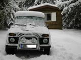 Lada Niva 4x4, 39 Tkm, AHK, innen kein Saustall - weiße Lada Niva