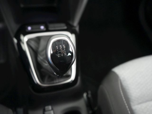 Corsa F FACELIFT+SITZHEIZUNG+LENKRADHEIZUNG+PARK