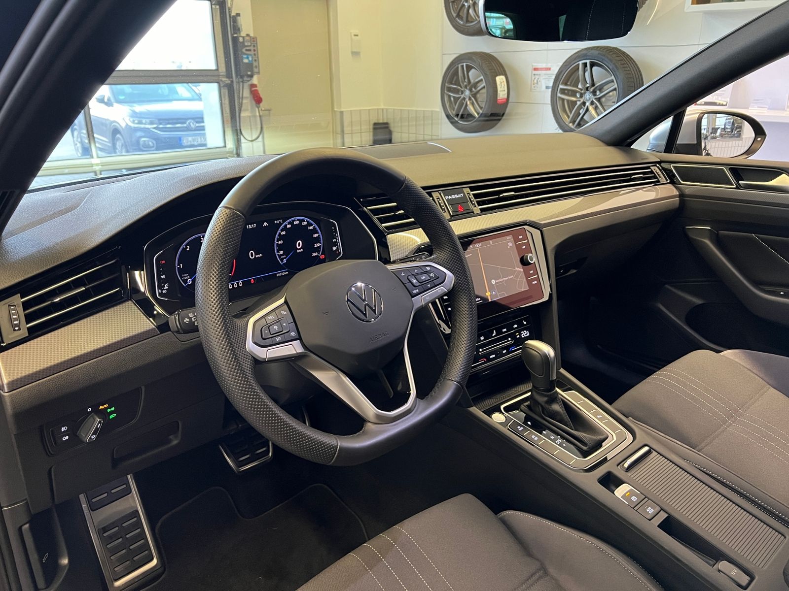 Fahrzeugabbildung Volkswagen Passat Variant Alltrack 2.0 TDI DSG 4MOTION *AHK
