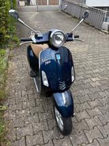 Vespa Primavera 50 4T in Midnight blue  - VESPA BLAU ROLLER