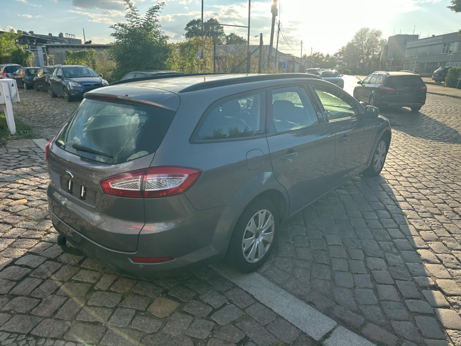 Ford Mondeo 2012 — photo 9