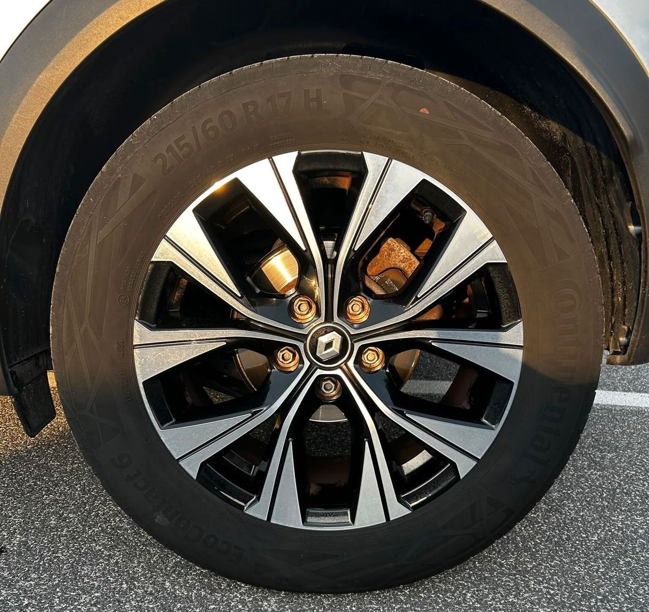 Other Renault Captur Full Hybrid E-Tech 145 CV Techno imagem 3