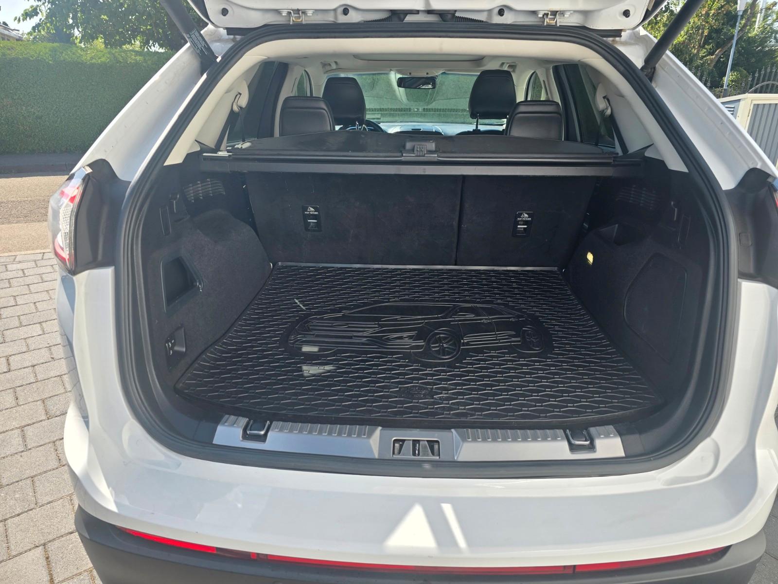 Ford Edge 2,0 l TDCi Bi-Turbo 4x4 Titanium Autom