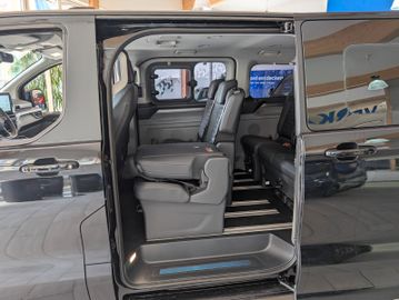 Ford Tourneo Custom Tit. 2.0 L1 AT,19"