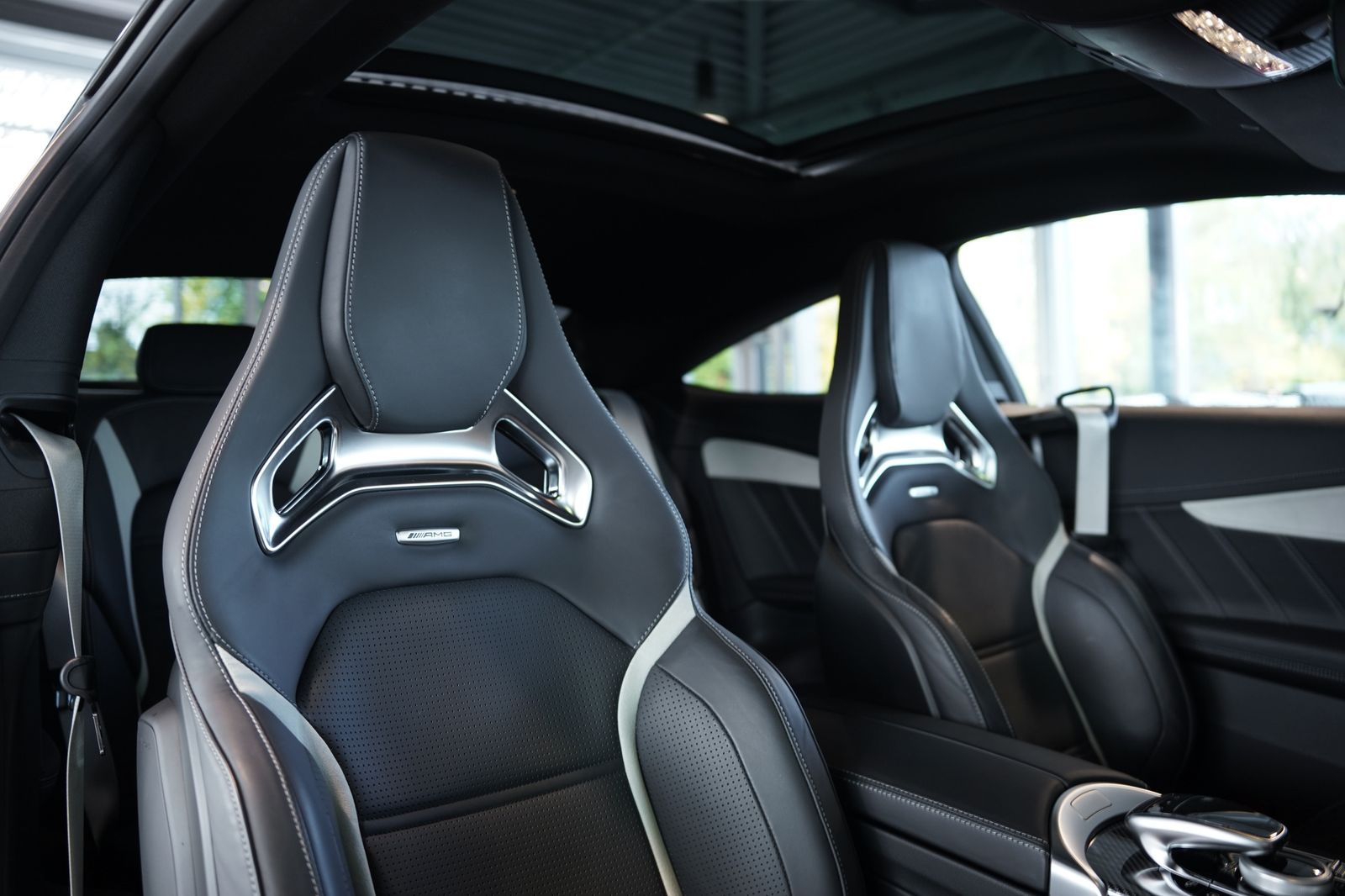 Mercedes Benz C 63 Amg