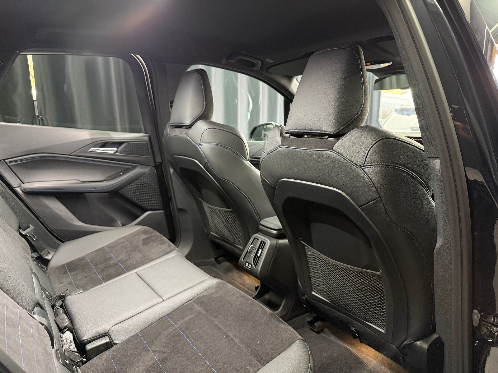 Fahrzeugabbildung BMW 225e Active Tourer xDrive MSport|HIFI|AHK|WIDES