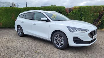 Fahrzeugabbildung Ford Focus Turnier Titanium