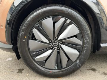 Nissan Ariya Evolve Pack 87kwh 242PS LEDAUTOMATIK