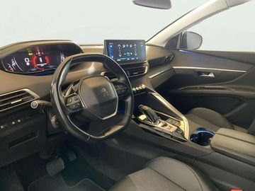 Peugeot 5008 - 8