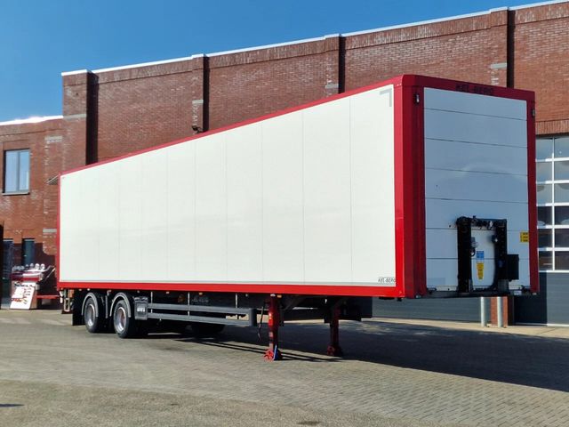 Kel-Berg Box trailer - Zepro loadlift 2.500 KG - Steering