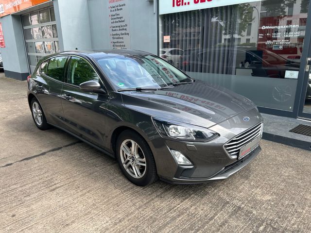 Fahrzeugabbildung Ford Focus  Cool & Connect+CarPlay+Kamera+NaviZB+BT