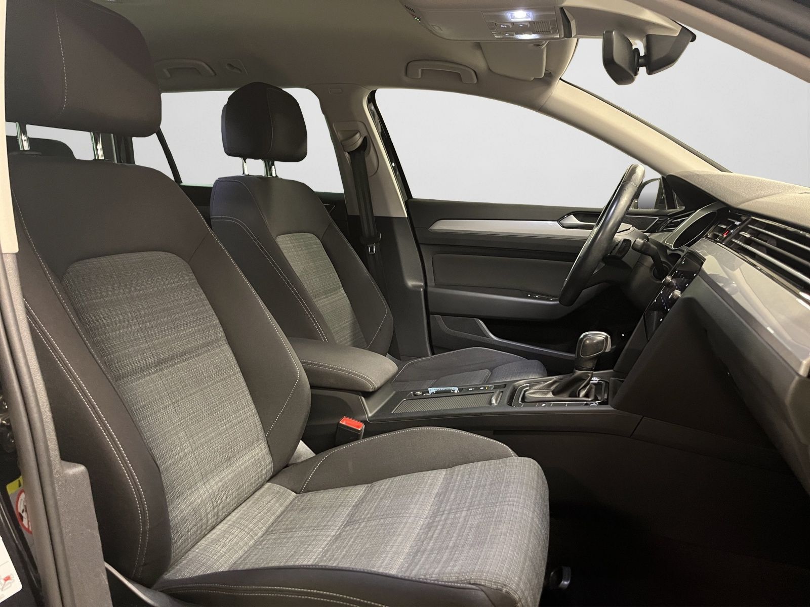 Volkswagen Passat Variant - Bild 5