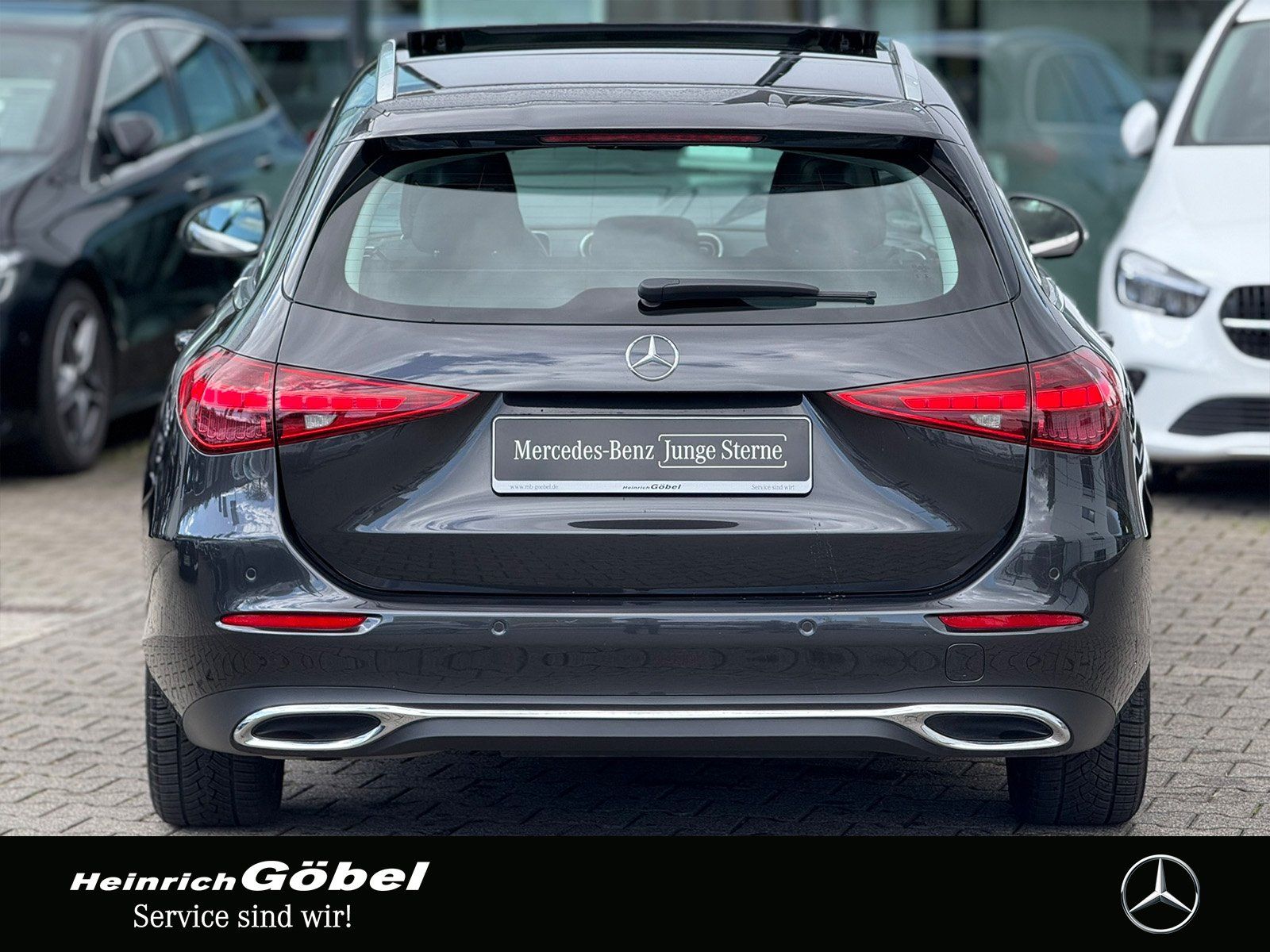 Fahrzeugabbildung Mercedes-Benz C 180 T Avantgarde*PANO*TOTWINKEL*LED*KAMERA*