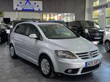 Volkswagen Golf 1,4TSI*Tour*Klimatr.*Shz*PDC*Glasdach! - Volkswagen Golf: Gl