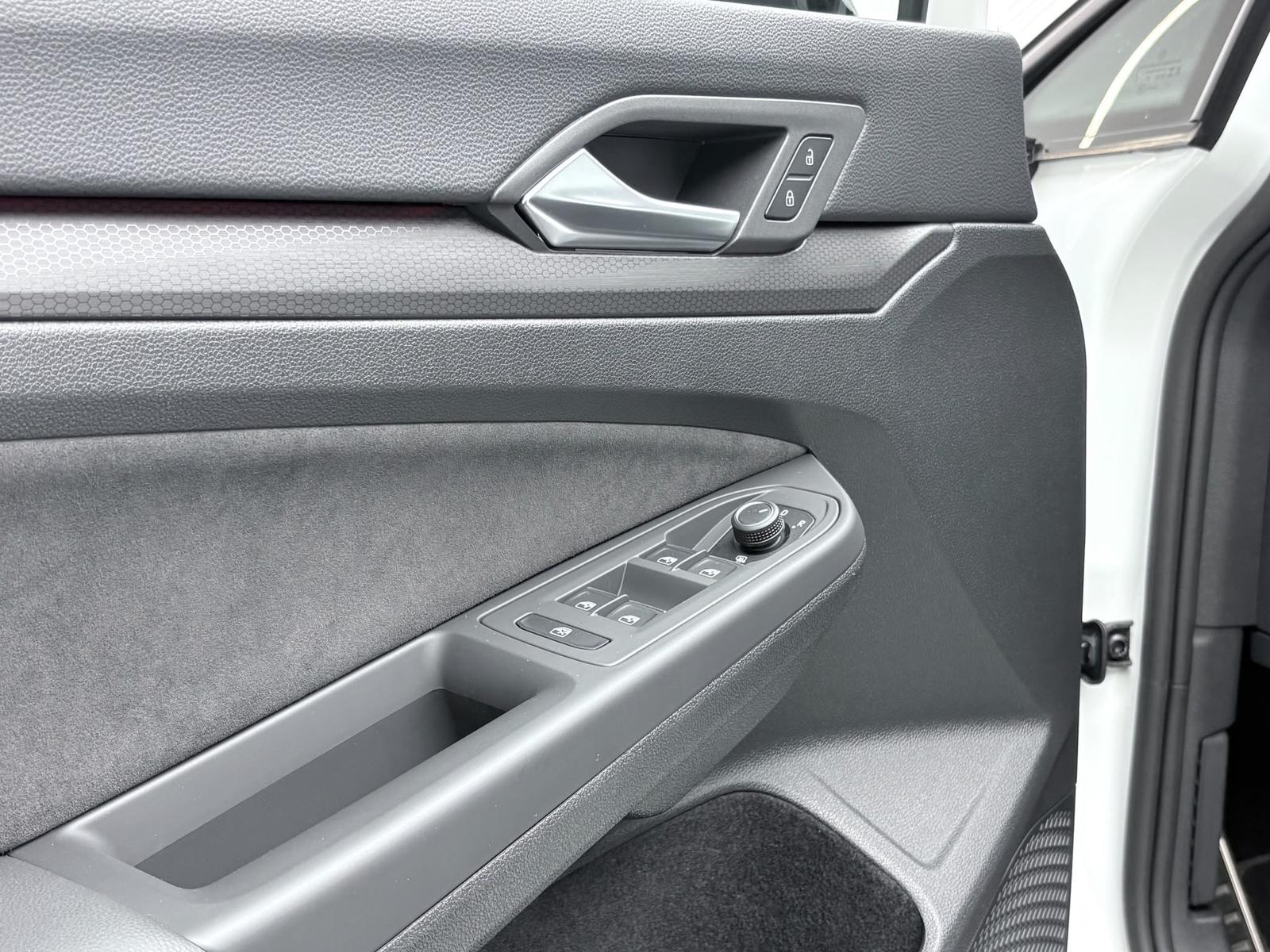 Volkswagen Golf GTI PANO AMBIENTE, миниатюра 28