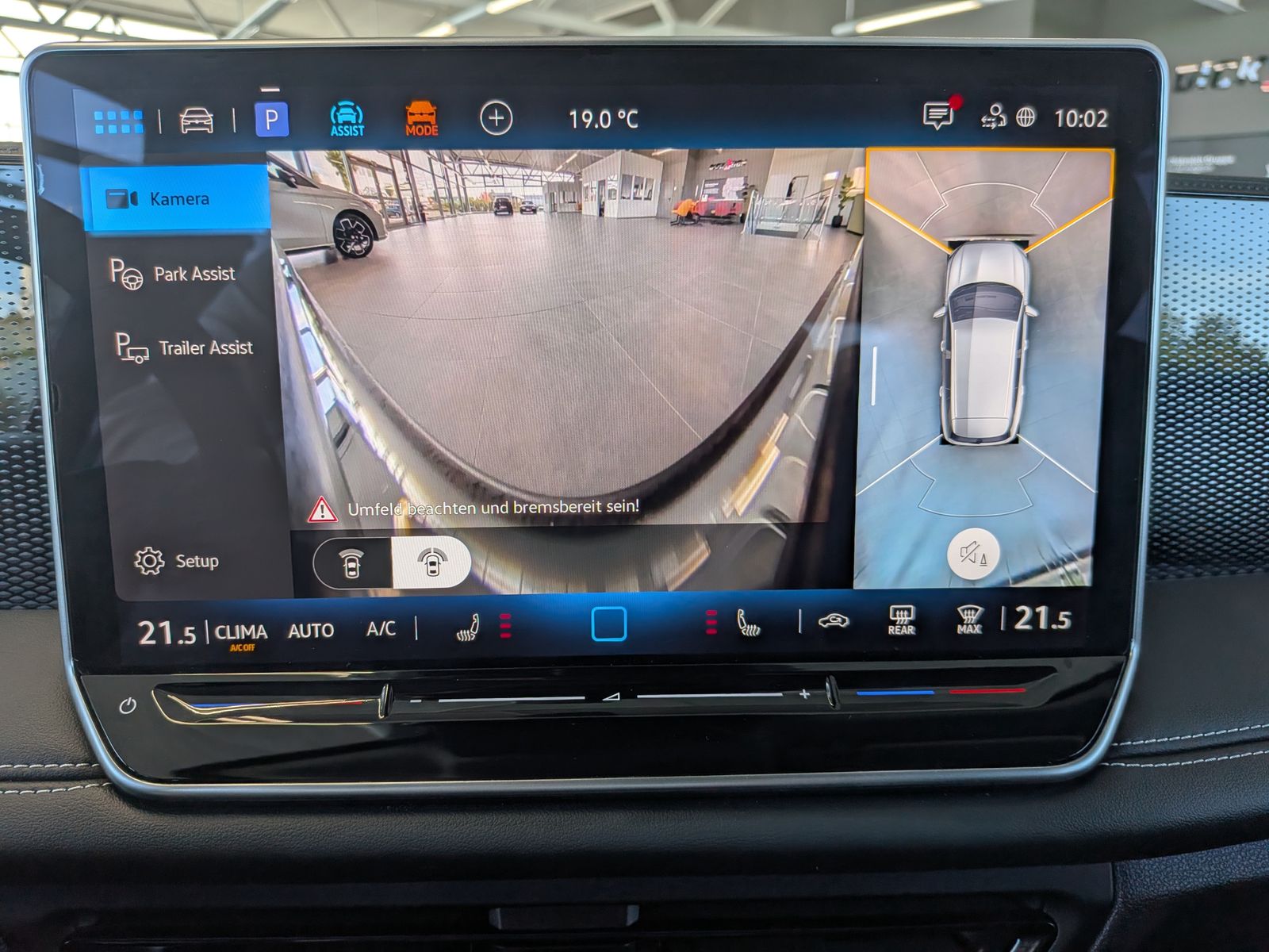 Fahrzeugabbildung Volkswagen Tiguan 1.5 eTSI ENERGY HD-Matrix 360 AHK 19