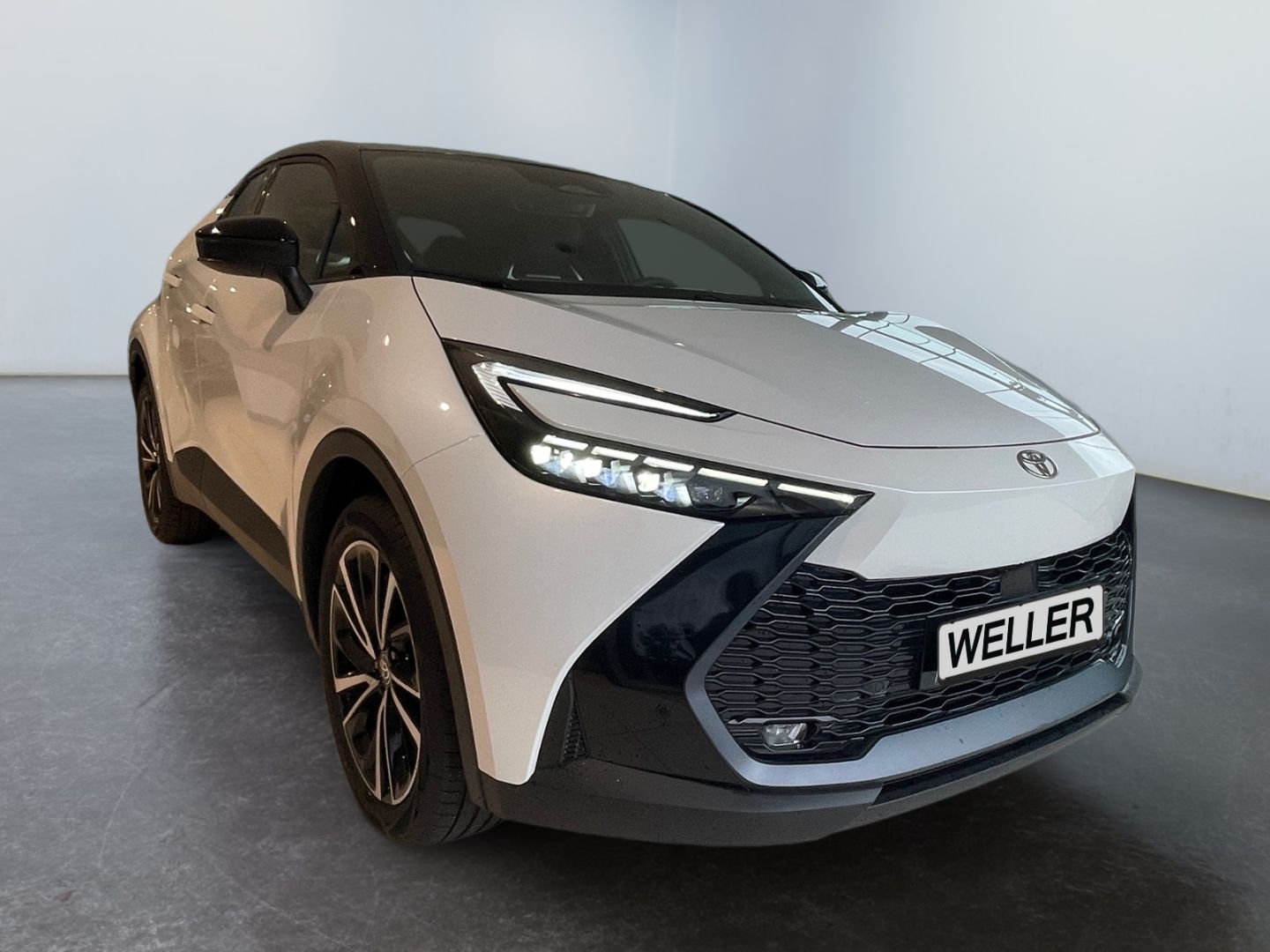 Toyota C-HR Plug-In 2,0 l, 223 PS CVT 4x2 Plugin SUV LO imagem 3