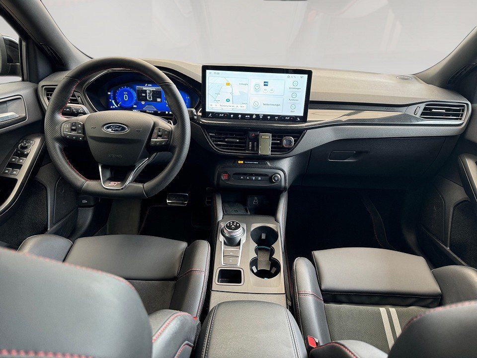 Fahrzeugabbildung Ford Focus Turnier ST 2.3i 280PS EcoBoost X