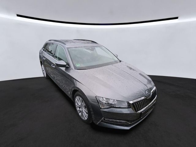 Skoda Superb - Bild 3