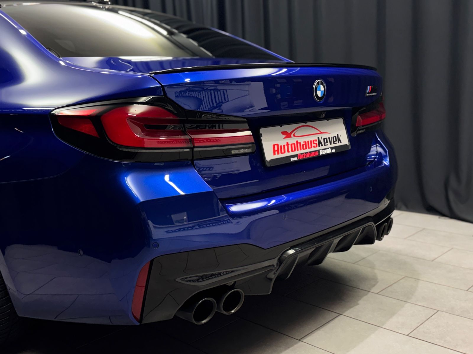 Fahrzeugabbildung BMW M5 Limousine Competition|KERAMIK|HEAD-UP|