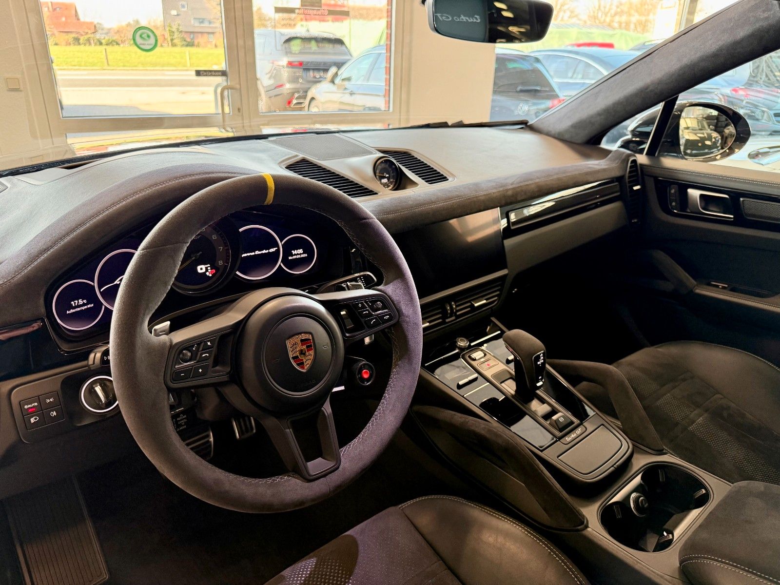 Fahrzeugabbildung Porsche Cayenne Turbo GT ACC / HeadUp / 22Zoll / Keyless