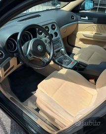 Alfa-Romeo 159 - 8