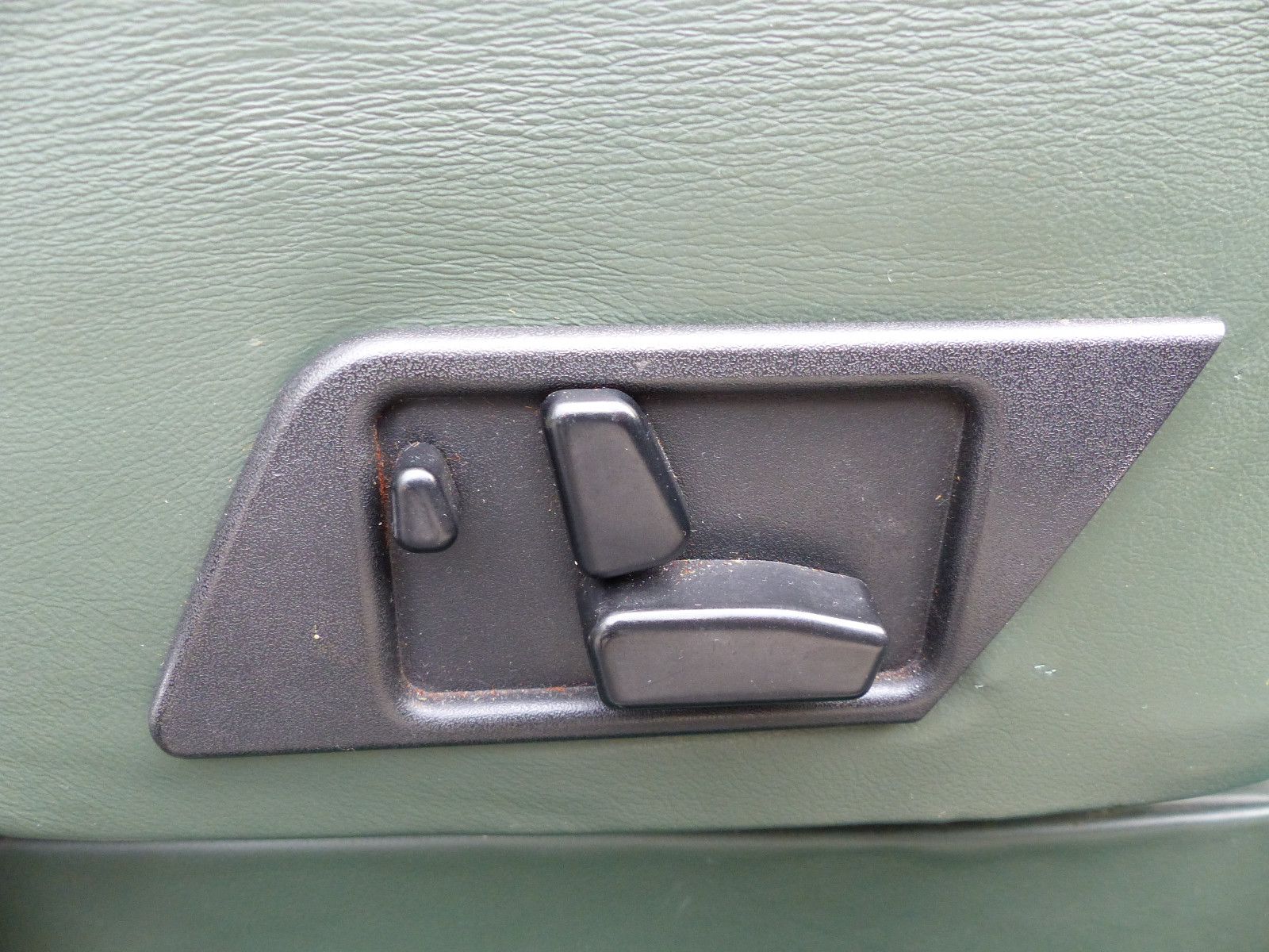 Fahrzeugabbildung Mercedes-Benz 300 Adenauer Cabriolet *Autom.Klima,E-FH,Servo*