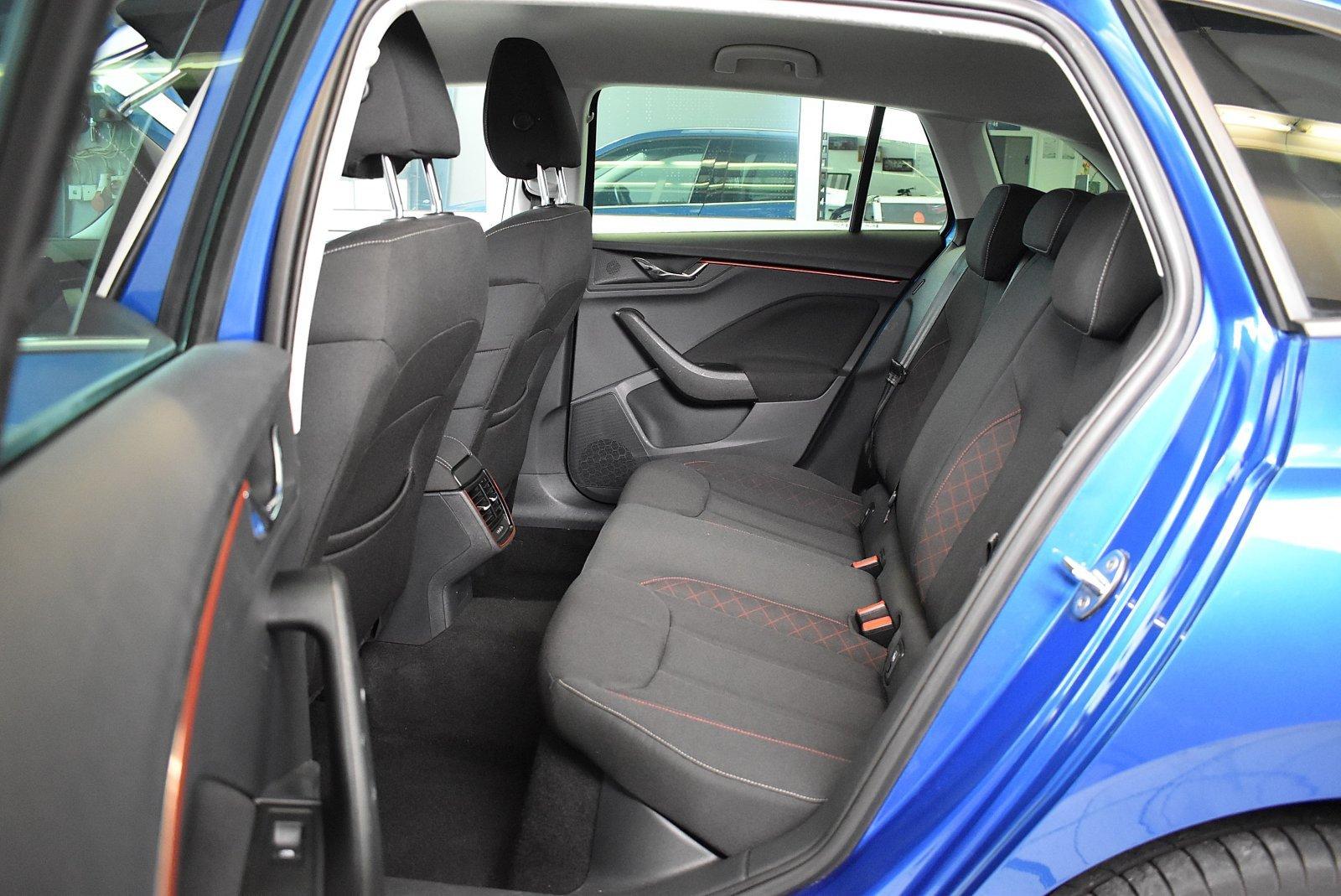 Skoda Scala 1.5TSI Ambition DSG*AHK*PDC*Kamera