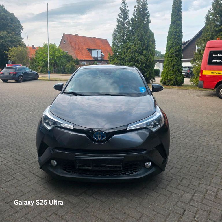 Image of Toyota C-HR