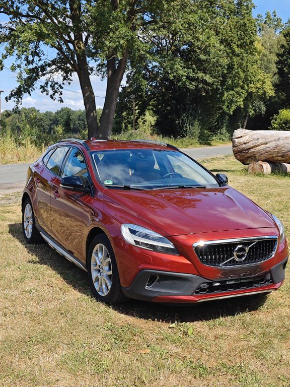Image of Volvo V40 Cross Country