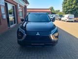 Mitsubishi Eclipse Cross Basis Hybrid 4WD - Mitsubishi aus 2021