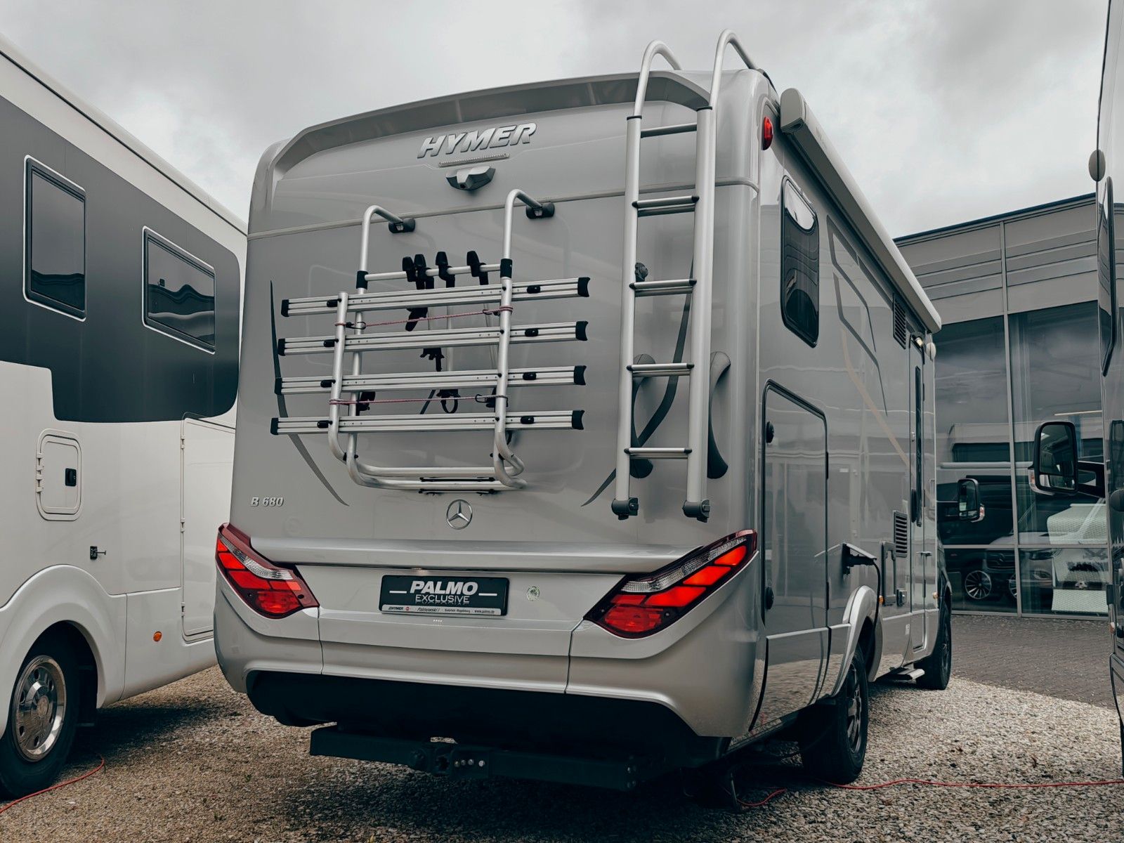 Fahrzeugabbildung HYMER / ERIBA / HYMERCAR B-KLASSE MC T 680 - AUS ERSTBESITZ