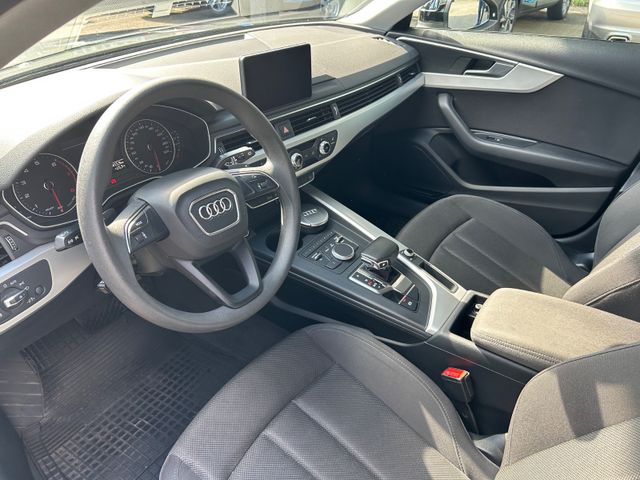 Fahrzeugabbildung Audi A4 Avant Automatik+Navi+SHZ+WR+LM+BT+PDC+LED+