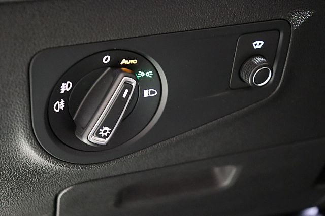 Tiguan 1.5 TSI Comfortline ACC LED AHK SHZ PDC