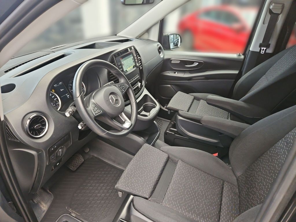 Fahrzeugabbildung Mercedes-Benz Vito 119 Mixto lang 5 Sitze LED DISTRONIC 180°Tü